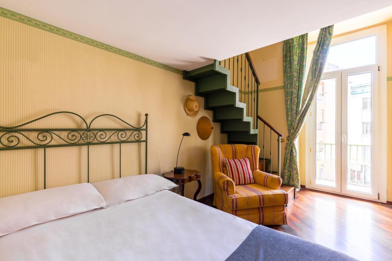 Grand Classic Apartment At San Martino By Napoliapartments Eksteriør billede