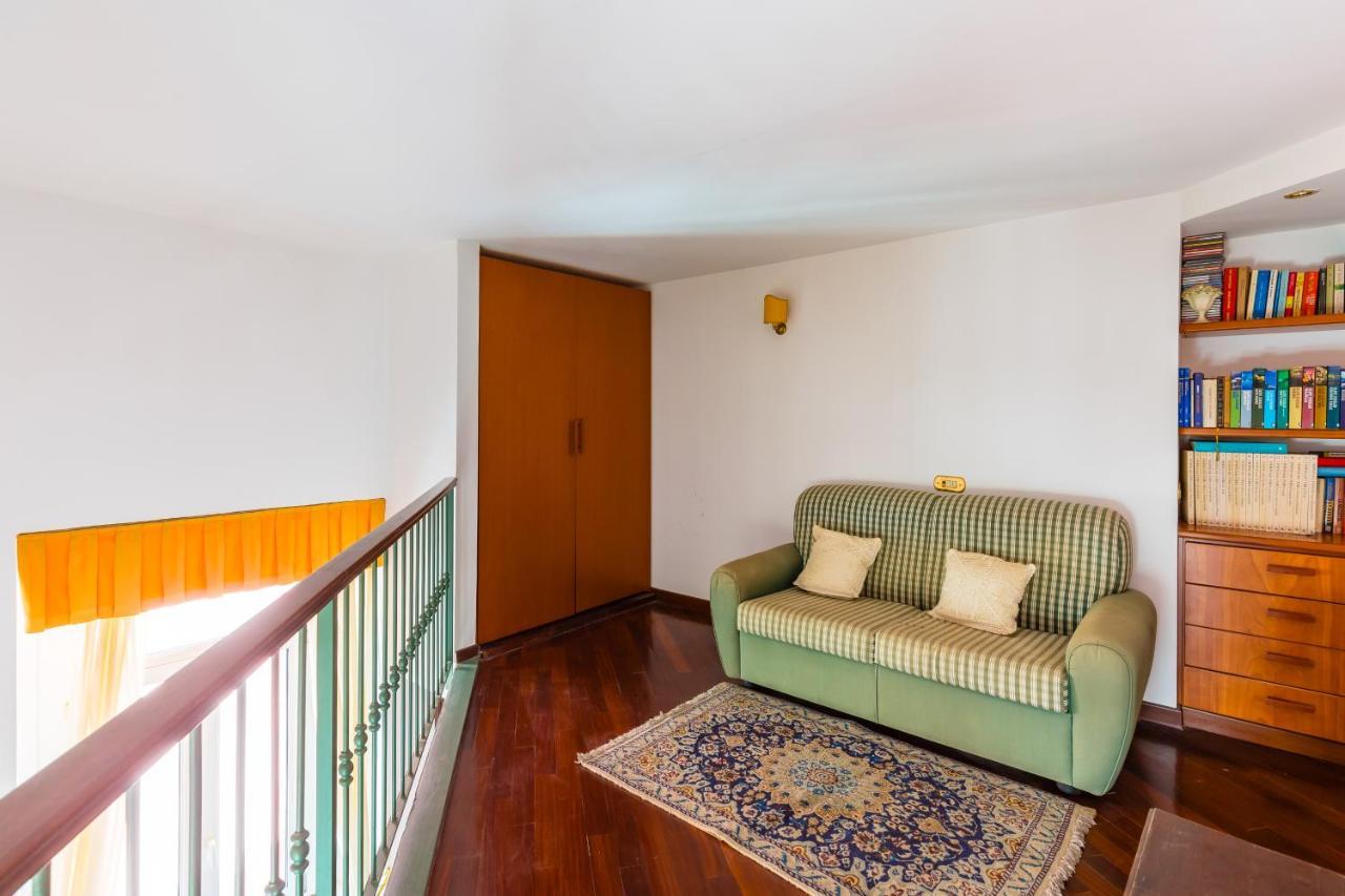 Grand Classic Apartment At San Martino By Napoliapartments Eksteriør billede